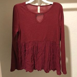 Altar’d State Keyhole Flowy Top!